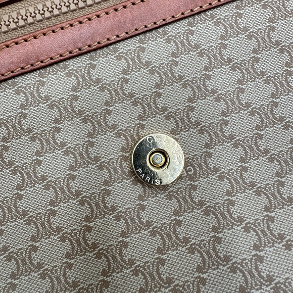 Authentic Vintage Celine Macadam Triomphe Leather Clutch Bag - Picture 12 of 17
